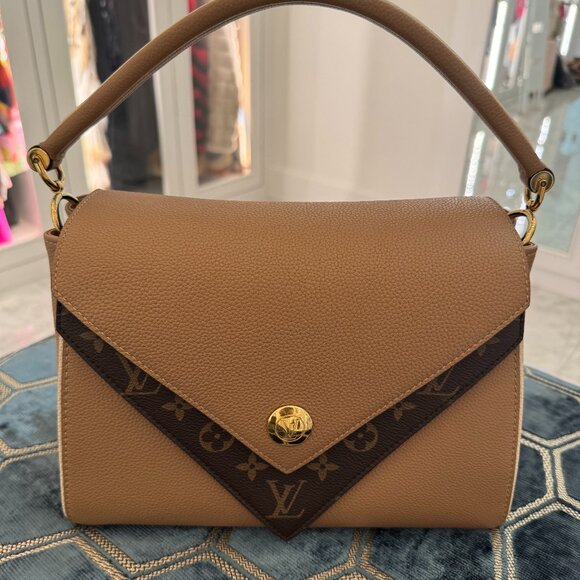 Louis Vuitton Grained Calfskin Monogram Double V Handbag - Picture 1 of 6